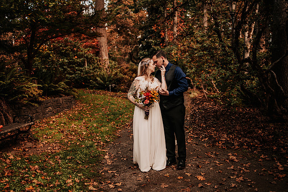 Autumn-Brad-Fall-Eugene-Oregon-Hendricks-Park-Elopement-Wedding-Photos-0390