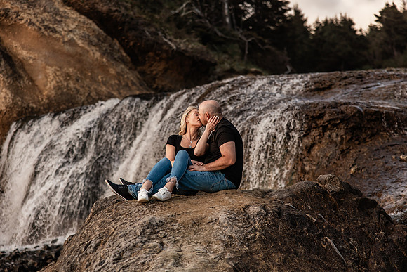 Cody-Lindsey-Engagement-Photos-Hug-Point-Oregon (22 of 56)