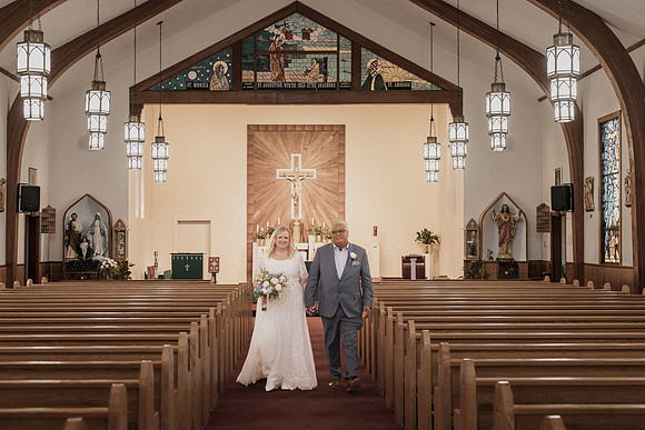 Marcus-Lori-Chinook-Winds-Seafood-Grille-Lincoln-City-Oregon-Wedding-Photos (164 of 477)