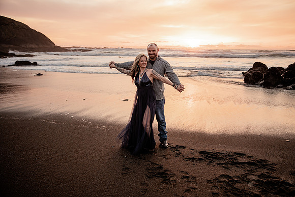 Stuart-Monique-Lincoln-City-Fogarty-creek-Oregon-Couples-Photos-3126