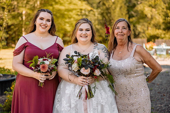 Taylor-Kim-Wedding-Lavender-Owl-Farm-Canby-Oregon-0343