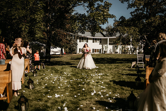 Connor-Cierra-Ranier-Washington-Barn-Rustic-Wedding-Washington-Wedding-Photos-6981