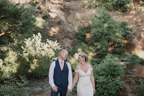 Derrick-Kenzie-Navarra-Gardens-Willamina-Oregon-Wedding-Photos (323 of 436)