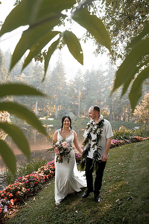 Ryan-Lynsie-Bridal-Veil-Lakes-Portland-Oregon-Weddingg-54