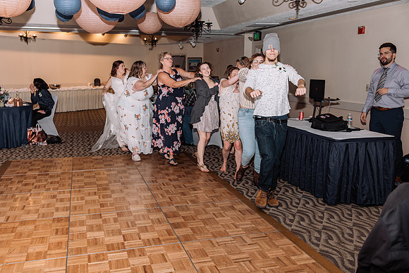 Jeff-April-Inn-Spanish-Head-Lincoln-City-oregon-Wedding-2022 (334 of 299)