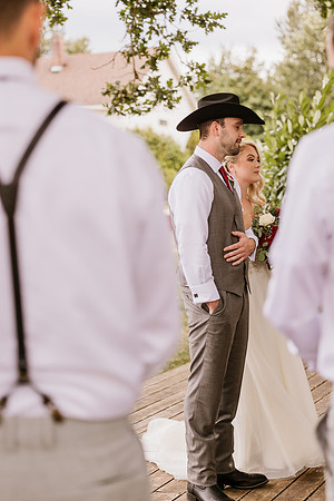 Gage-Mckayla-Adeline-Farm-Wedding-Photos-2021-9164