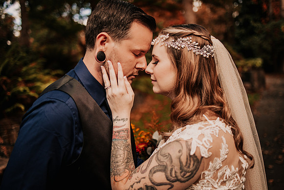 Autumn-Brad-Fall-Eugene-Oregon-Hendricks-Park-Elopement-Wedding-Photos-0391
