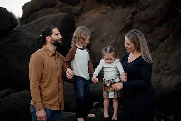 Tiffany-Fogarty-Creek-Family-Photos-2024-22