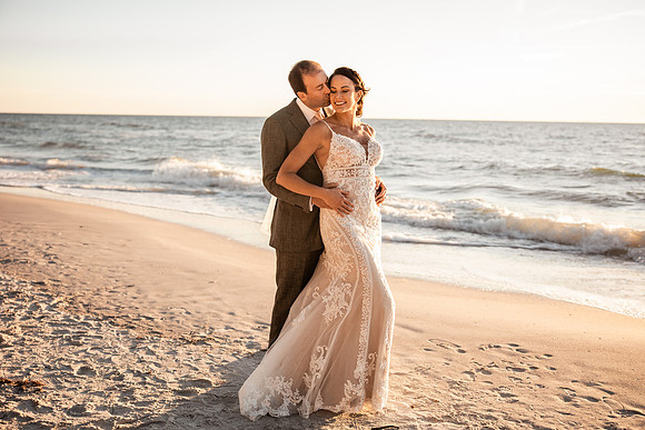 Bennett-Tamra-Sunset-Beach-House-Wedding-Saint-Peterburg-Florida-2021-2-14