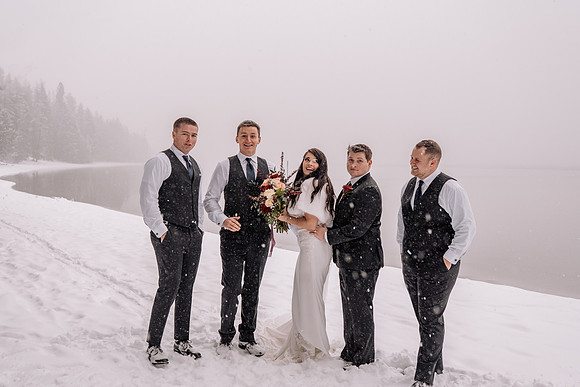 Tyler-Brittani-Lake-Priest-Idaho-Winter-Snow-Wedding-2021-03672