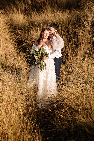 Brandn-Bailey-Newport-Oregon-Elopement-Photos-18