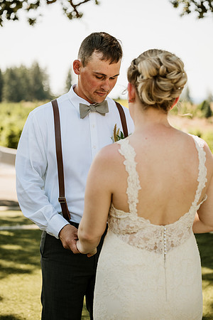Brad-Jessica-Redland-Family-Farm-Oregon-City-Wedding-Photos-3748