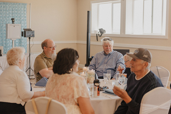 Marcus-Lori-Chinook-Winds-Seafood-Grille-Lincoln-City-Oregon-Wedding-Photos (219 of 477)