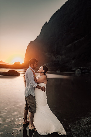 Anthony-Drayann-roadsend-lincoln-city-oregon-elopement-photos-7678
